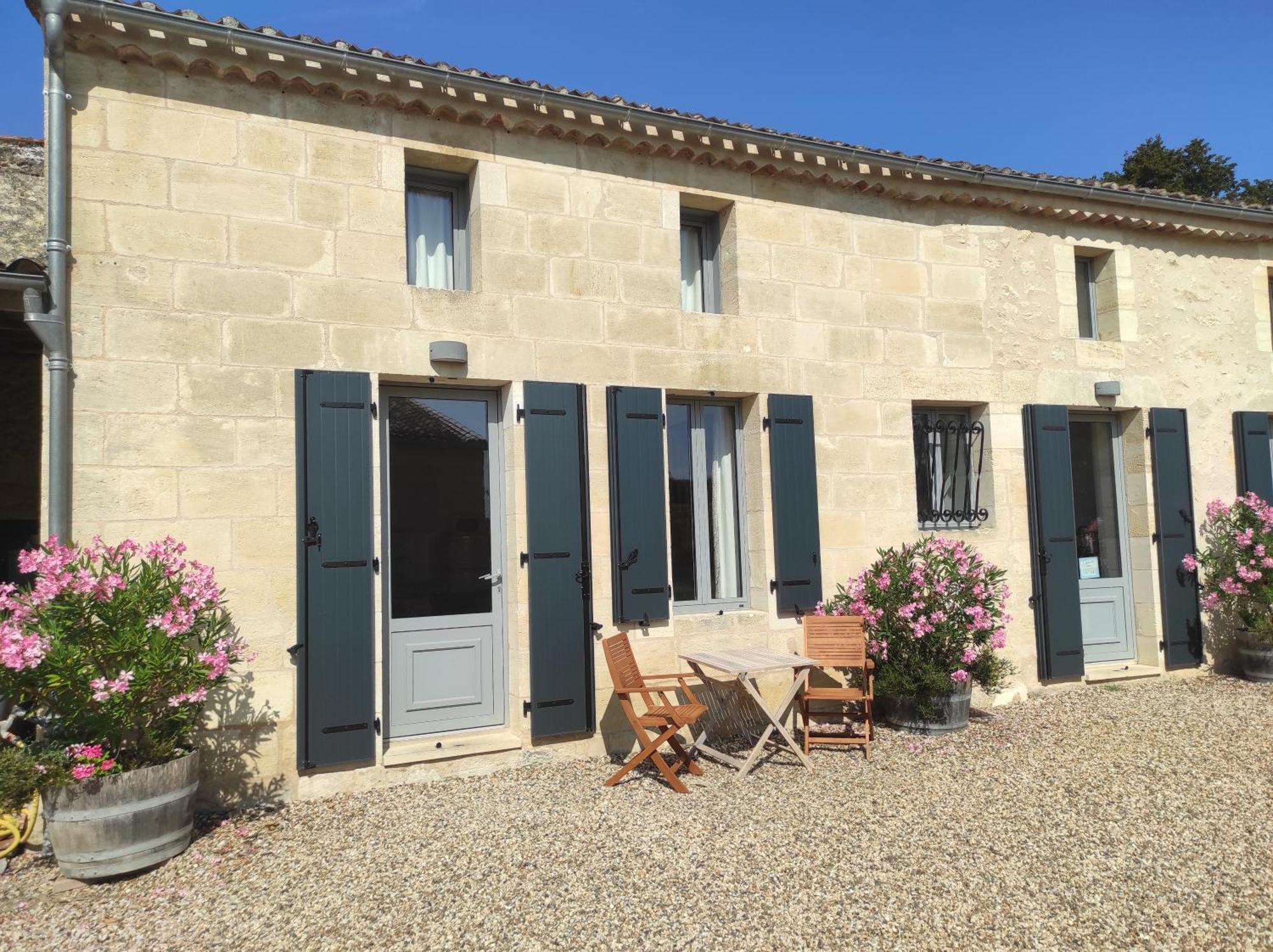 Clos Vieux Rochers Vineyard Puisseguin ภายนอก รูปภาพ