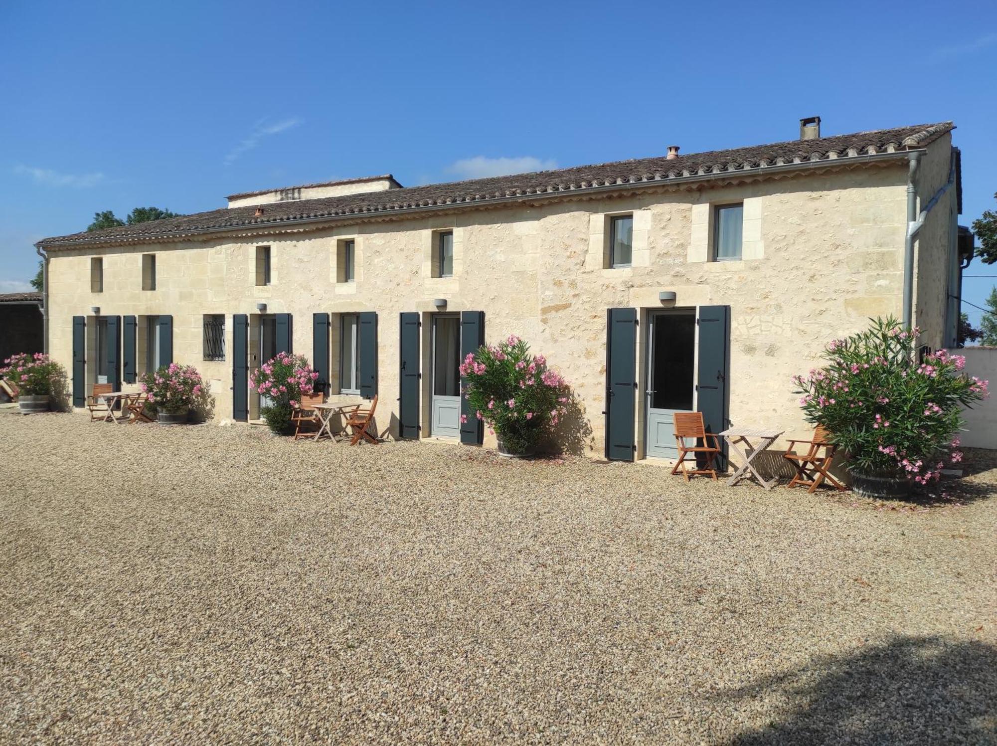 Clos Vieux Rochers Vineyard Puisseguin ภายนอก รูปภาพ